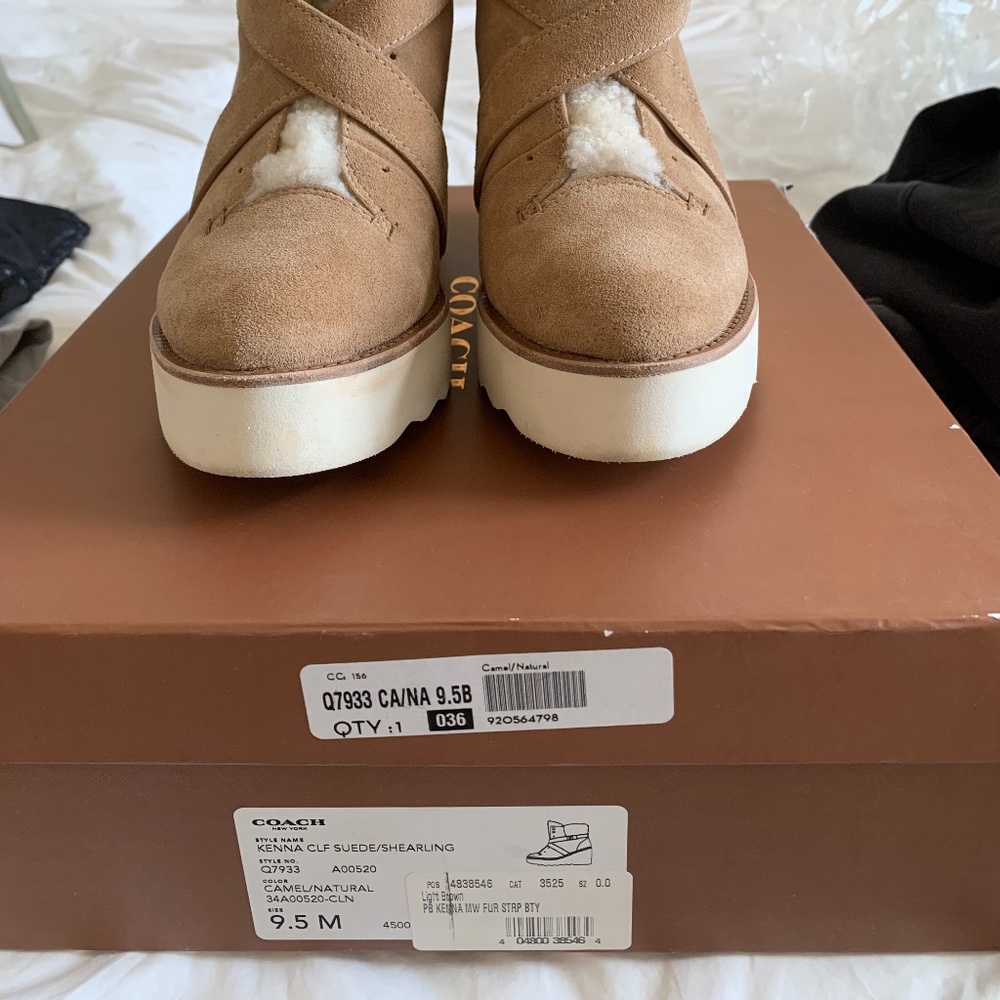 Coach Boots - Picture 4 of 6